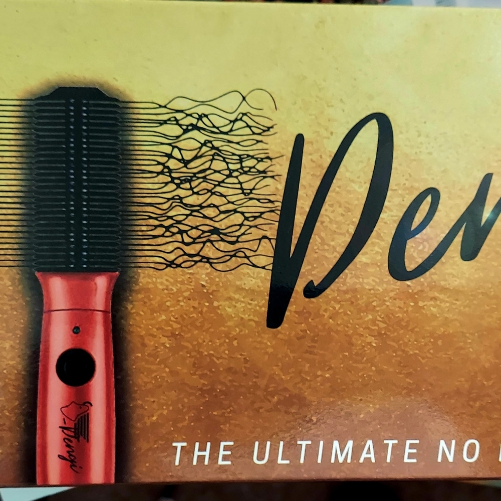 No Burn Hot Comb (please specify color)